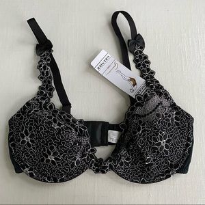 NWT Grenier Lingerie Black Laced Bra